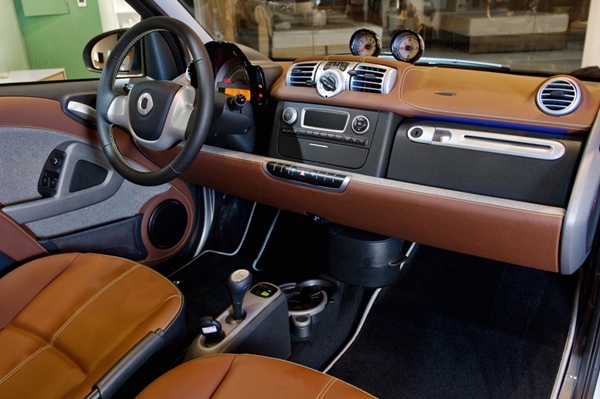 最受歡迎的都會時尚小車 smart fortwo在2014台北車展